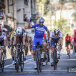 Parla francese la 110^ Milano Sanremo, primo al traguardo Julian Alaphilippe