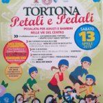 Petali e pedali, pedalata per adulti e bambini nelle vie del centro di Tortona