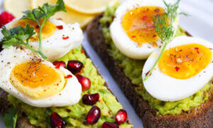 Cena gourmet per stupire gli amici: quali sono le migliori ricette estive