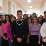 La Marina Militare si presenta alle classi quinte del Liceo Peano