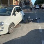 Tortona – Auto investe bici all’incrocio con strada Viola, quando si dice la distrazione